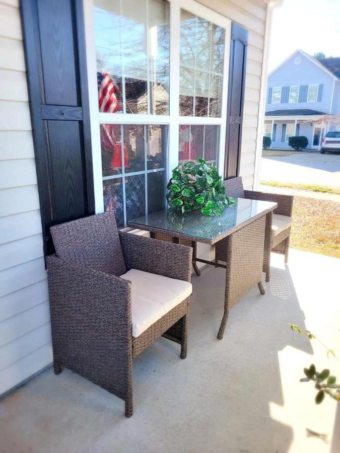 Nice Private Bedroom With Shared Bath Raleigh Exterior foto